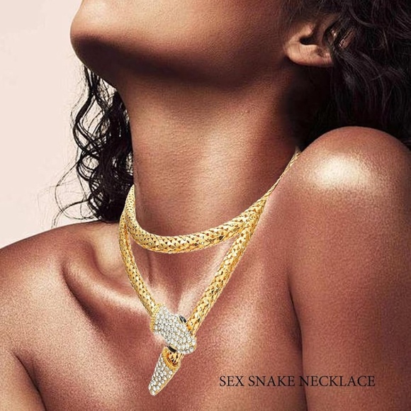 NWOT Women's Gothic Renaissance Costume accessories Set - Medieval Snake Pattern - Picture 4 of 14